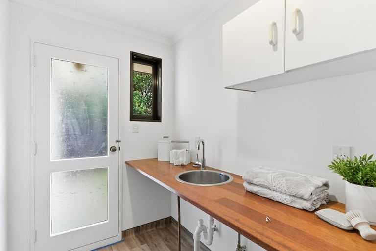 Photo of property in 16 Fernbrook Place, Mairehau, Christchurch, 8013