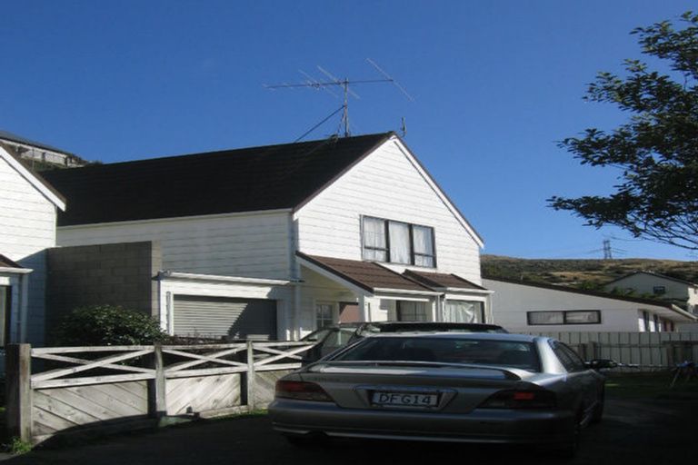 Photo of property in 8b Duggan Place, Johnsonville, Wellington, 6037