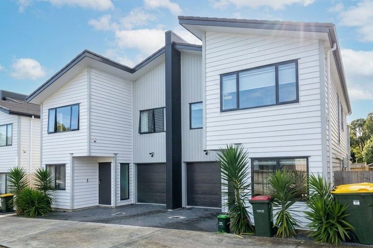 Photo of property in 57c Seabrook Avenue, New Lynn, Auckland, 0600