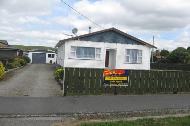 Photo of property in 83 Sedcole Street, Pahiatua, 4910