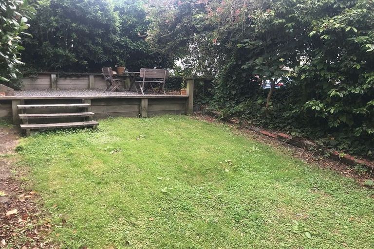 Photo of property in 3 Mckenzie Terrace, Te Aro, Wellington, 6011