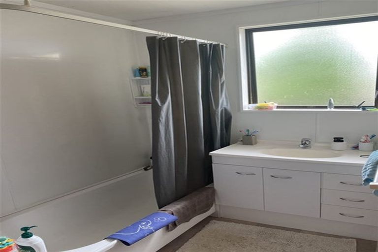 Photo of property in 68 Young Street, Morrinsville, 3300