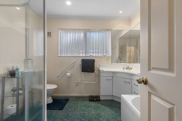 Photo of property in 15d Dee Street, Mount Maunganui, 3116