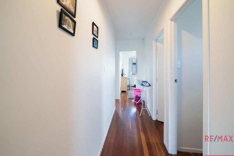 Photo of property in 2 Belgrave Place, Papakura, 2110