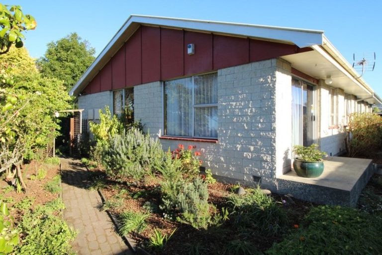 Photo of property in 1/516 Linwood Avenue, Woolston, Christchurch, 8062
