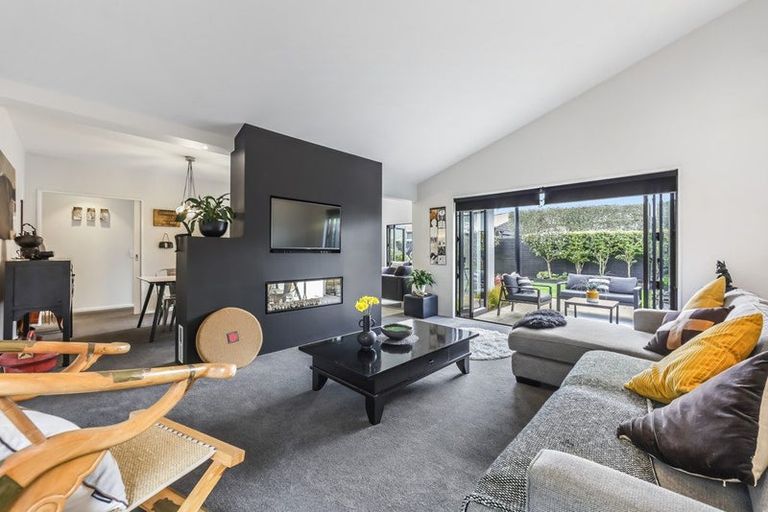 Photo of property in 83 Saint James Avenue, Papanui, Christchurch, 8053