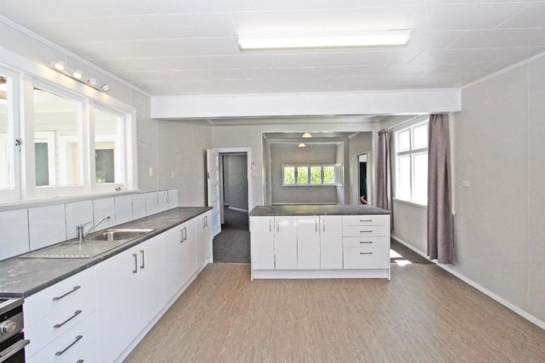 Photo of property in 175 Waimea Road, Nelson South, Nelson, 7010