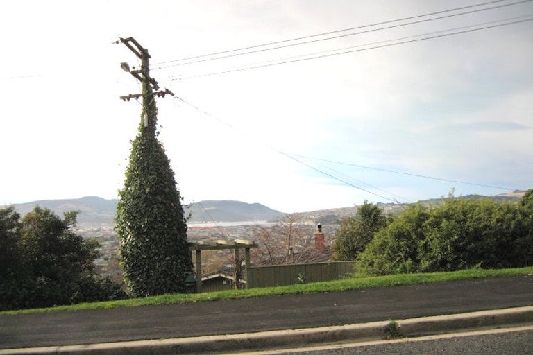 Photo of property in 106 Cliffs Road, Saint Clair, Dunedin, 9012