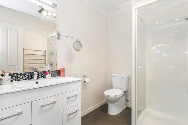 Photo of property in 28 Calypso Drive, Papamoa Beach, Papamoa, 3118