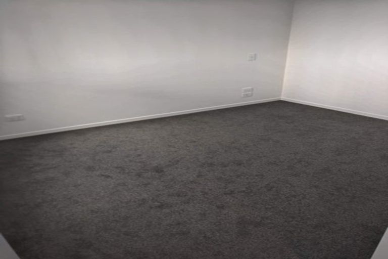 Photo of property in 10/45 Cessna Crescent, Mangere, Auckland, 2022