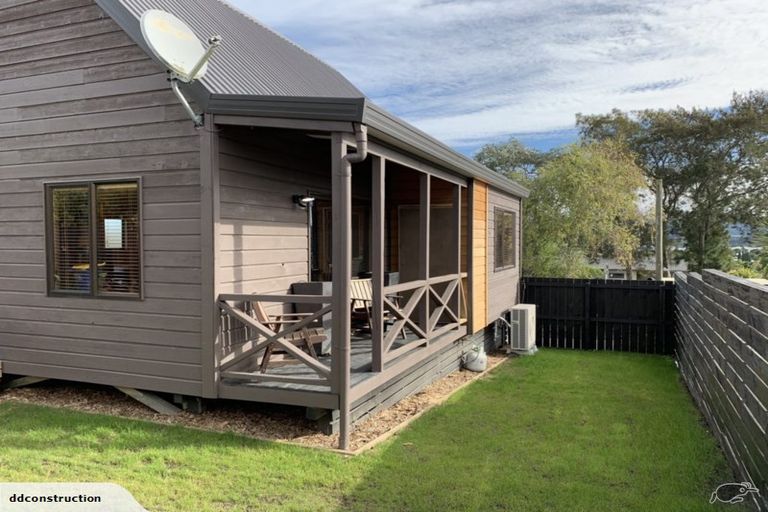 Photo of property in 261 Great North Road, Henderson, Auckland, 0612