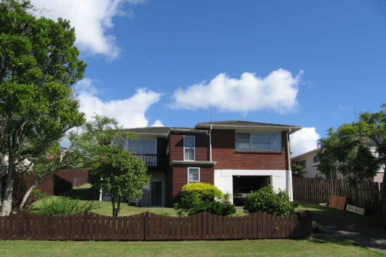 Photo of property in 56 Compton Street, Hillcrest, Auckland, 0627