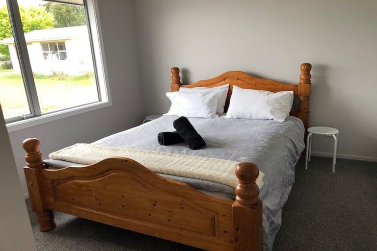 Photo of property in 28 Lawson Burrows Crescent, Te Anau, 9600