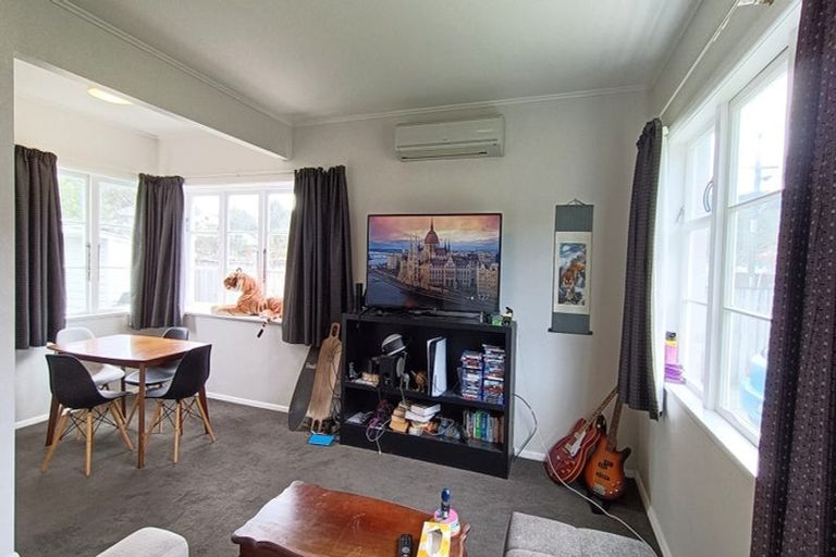 Photo of property in 227 Naenae Road, Naenae, Lower Hutt, 5011