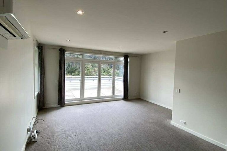Photo of property in 141 Raroa Road, Aro Valley, Wellington, 6012