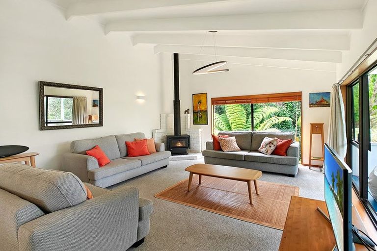 Photo of property in 231 Tukere Drive, Whangamata, 3620