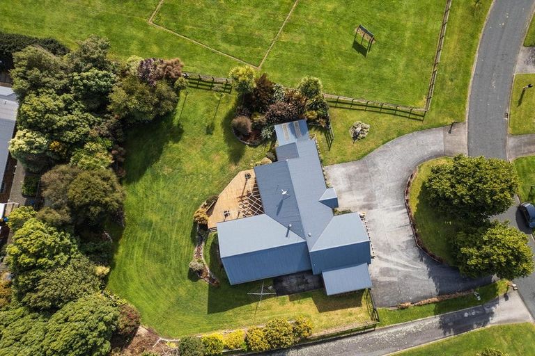 Photo of property in 77 Aubin Close, Pirongia, 3802