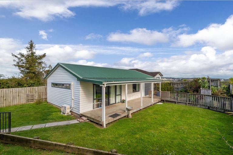 Photo of property in 101 Fairview Avenue, Fairview Heights, Auckland, 0632