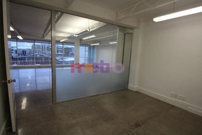 Photo of property in 1b/6 Kingdon Street, Newmarket, Auckland, 1023