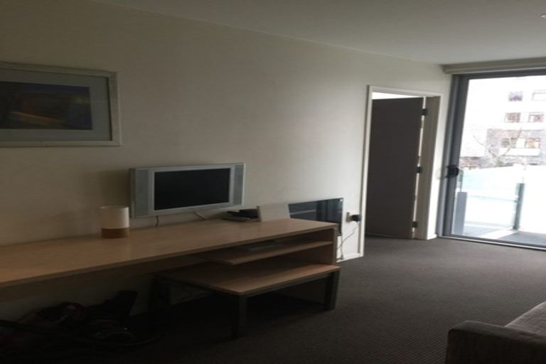 Photo of property in Zest Apartments, 506/72 Nelson Street, Auckland Central, Auckland, 1010