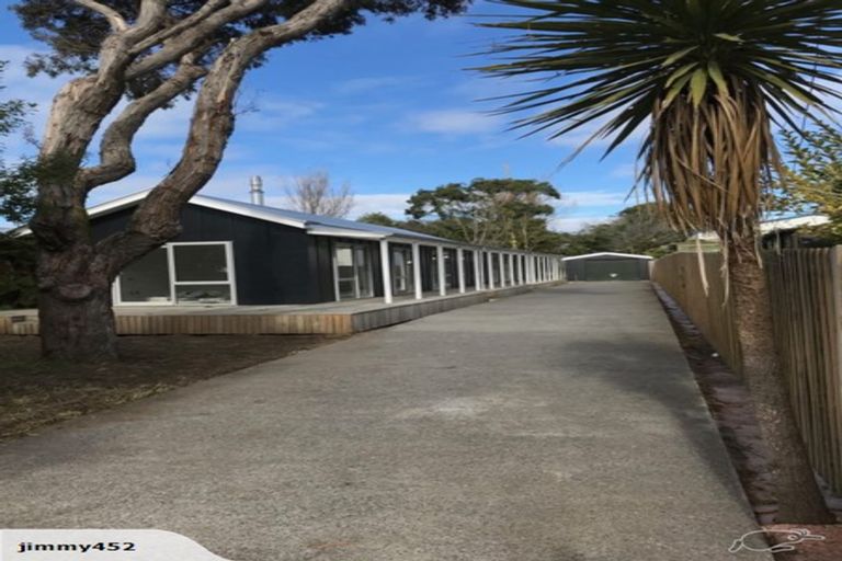 Photo of property in 15 Swindells Road, Waikuku Beach, 7473