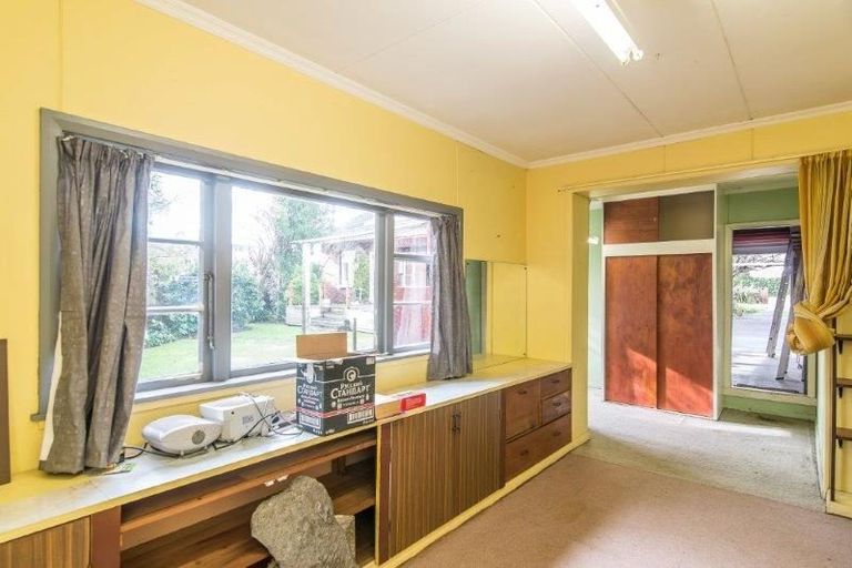 Photo of property in 73 Penrose Street, Woburn, Lower Hutt, 5010