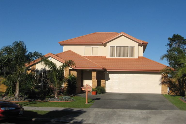 Photo of property in 16 Blackwood Drive, Wattle Downs, Auckland, 2103