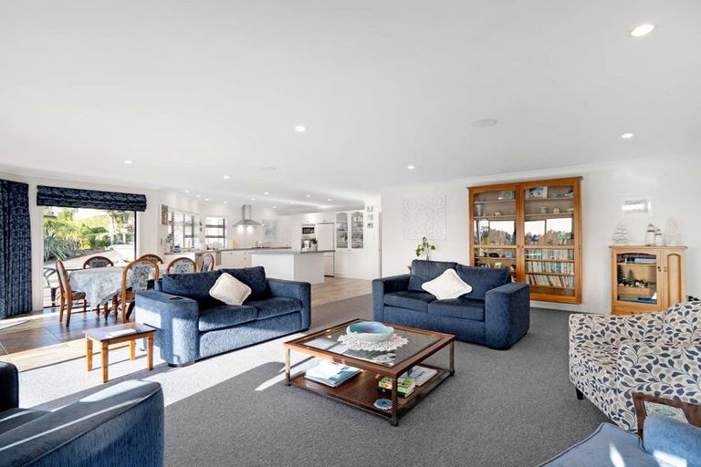 Photo of property in 7 Waka Way, Bellevue, Tauranga, 3110