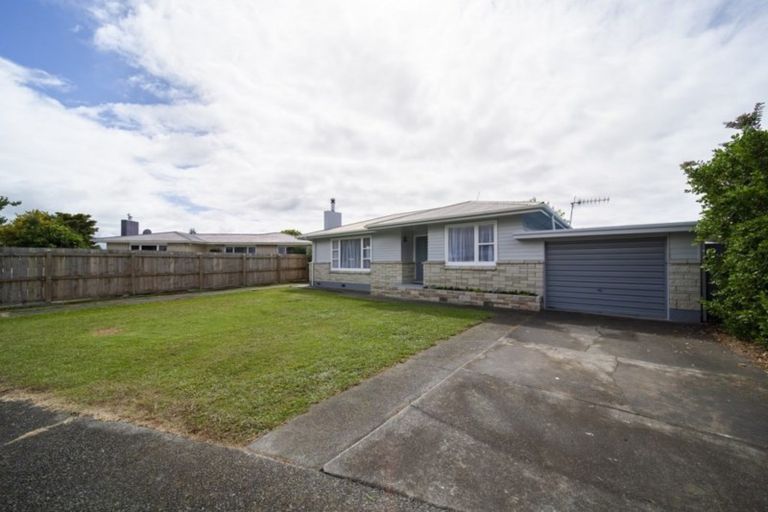 Photo of property in 14 Barnett Place, Pirimai, Napier, 4112