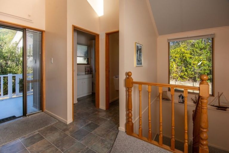 Photo of property in 239b Waikawa Road, Waikawa, Picton, 7220