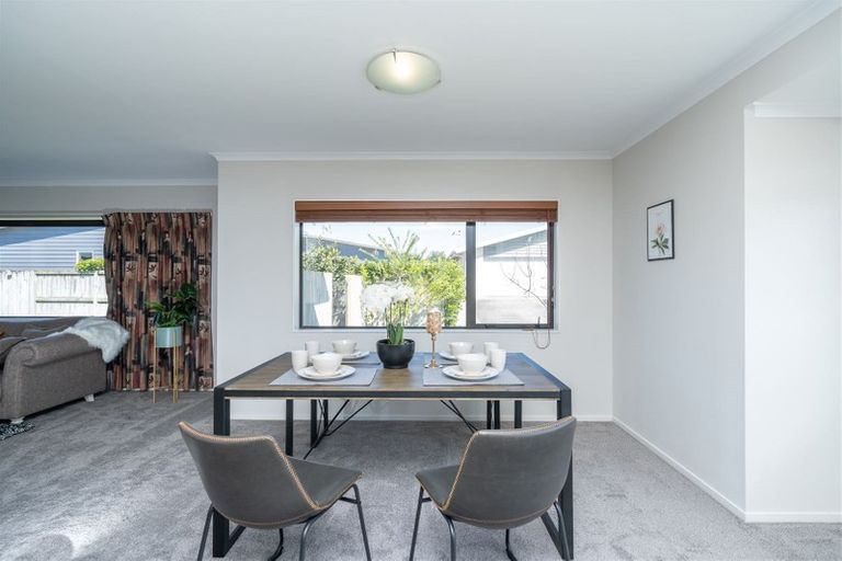 Photo of property in 10 Tarrango Way, Rototuna, Hamilton, 3210