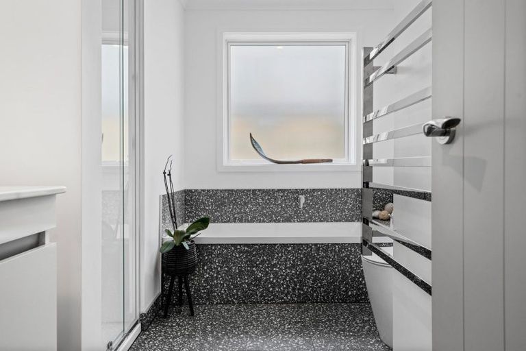 Photo of property in 4 Herring Place, Omokoroa, 3114