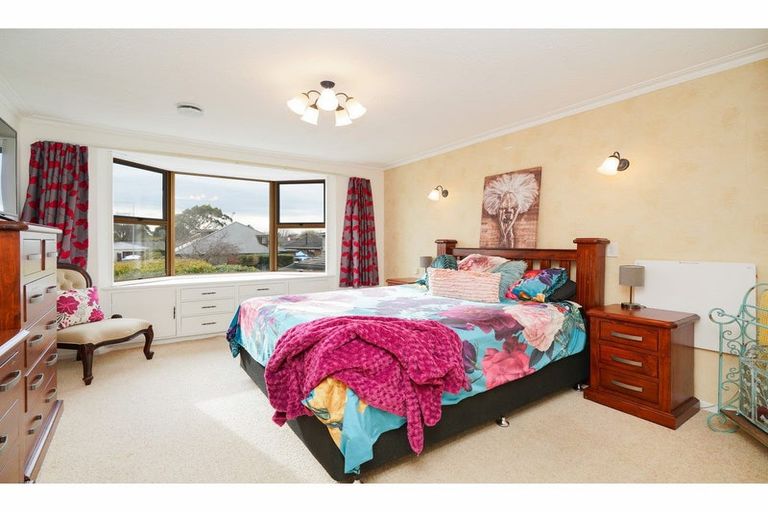 Photo of property in 27 Kildare Drive, Waikiwi, Invercargill, 9810