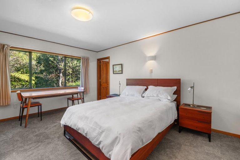 Photo of property in 240 Spencer Road, Lake Tarawera, Rotorua, 3076