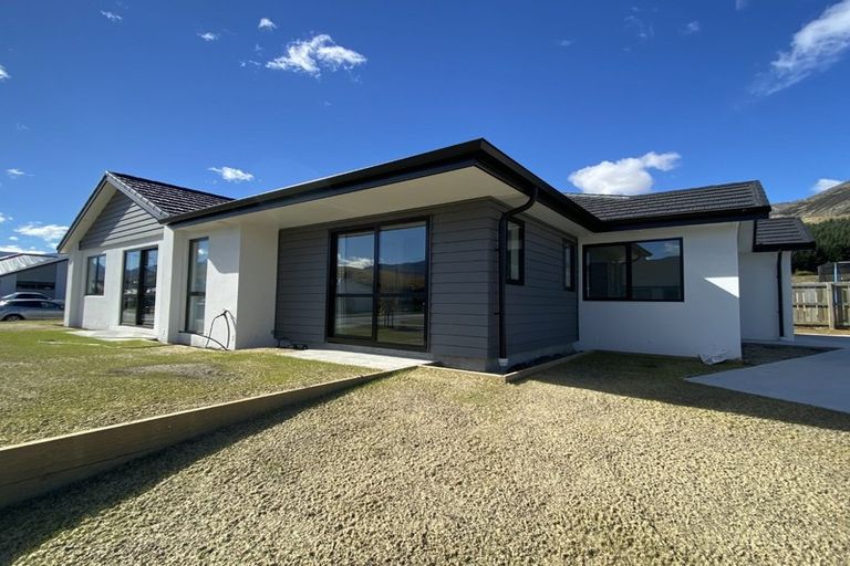 Photo of property in 1 Silver Street, Lower Shotover, Queenstown, 9304