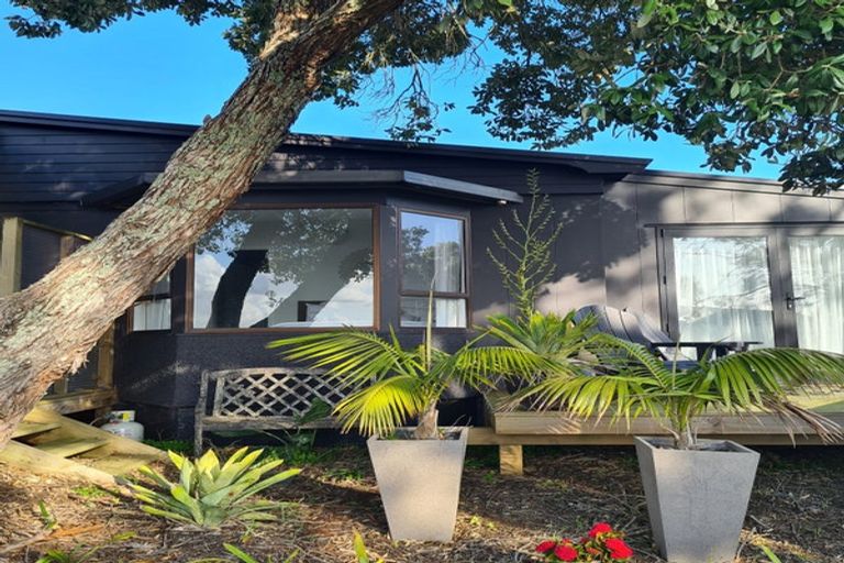 Photo of property in 2/203 Oakland Road, Karaka, Papakura, 2580