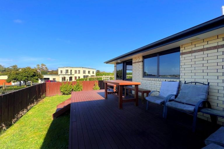 Photo of property in 11b Sharaleigh Place, Grandview Heights, Hamilton, 3200