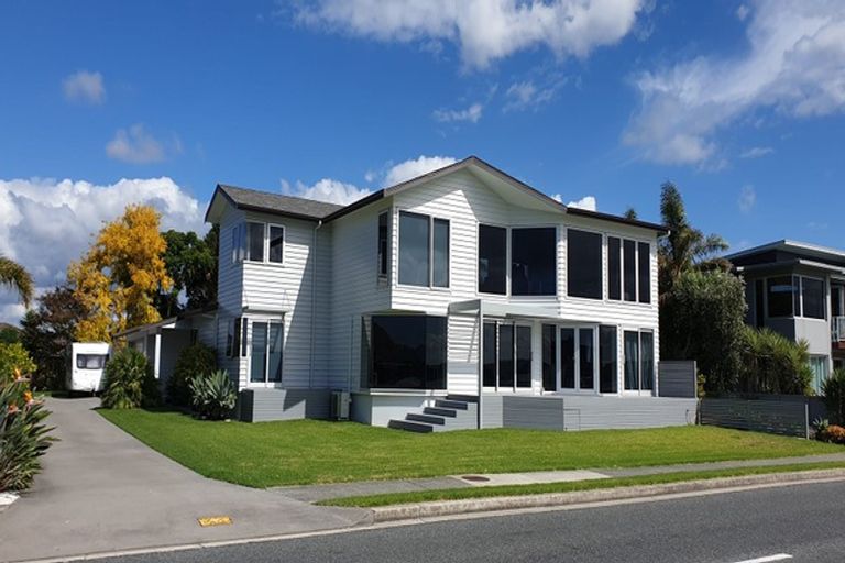 Photo of property in 2/249 One Tree Point Road, One Tree Point, 0118