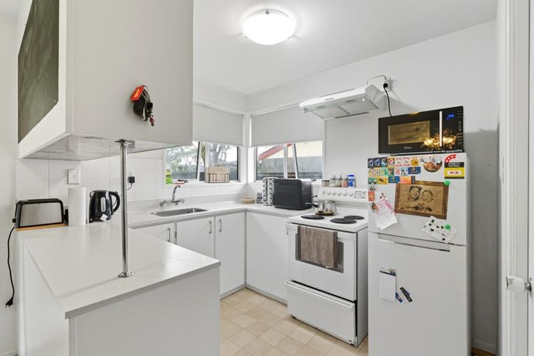 Photo of property in 2/34 Mountbatten Street, New Brighton, Christchurch, 8061