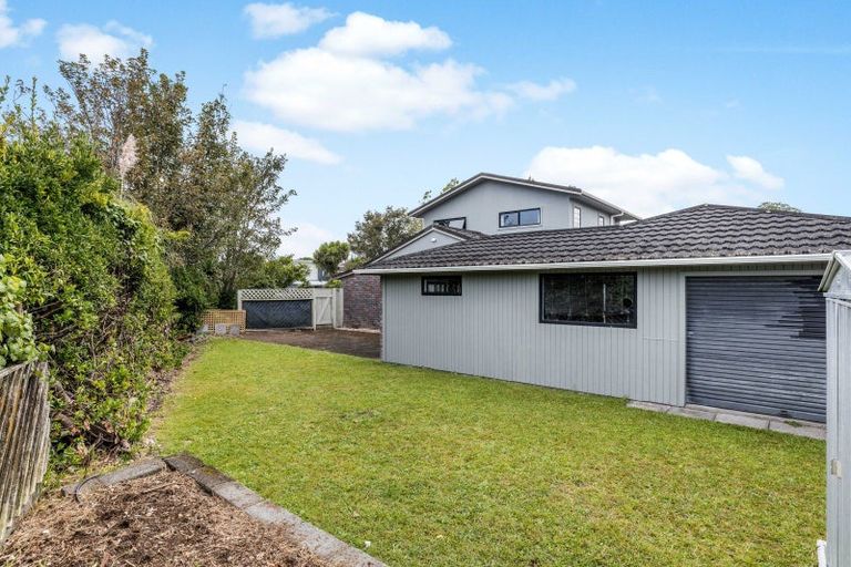 Photo of property in 68 Brois Street, Frankleigh Park, New Plymouth, 4310