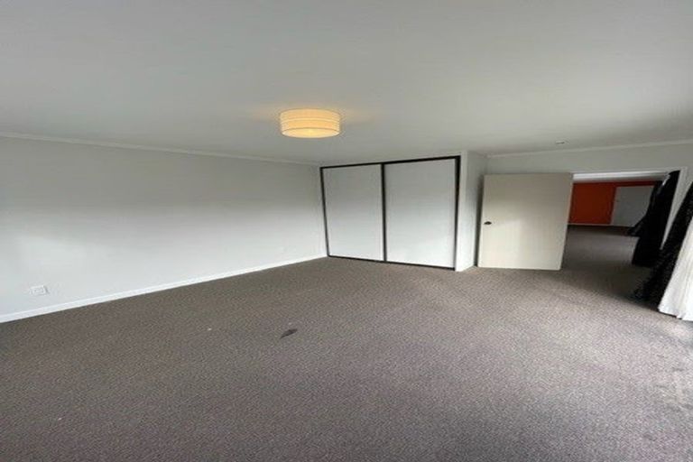 Photo of property in 17 Claridges Road, Casebrook, Christchurch, 8051