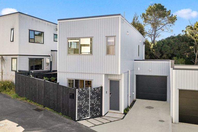 Photo of property in 6 Aoraki Crescent, Albany Heights, Auckland, 0632