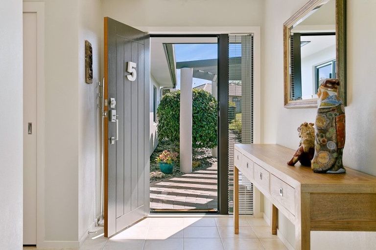 Photo of property in 5 Harling Close, Nukuhau, Taupo, 3330