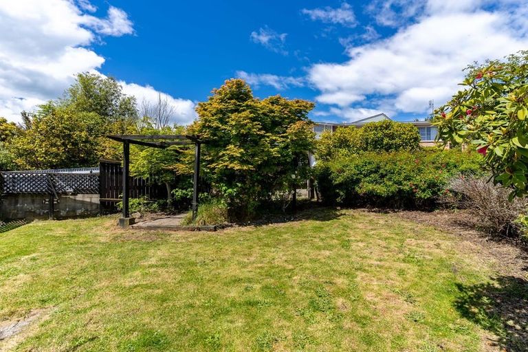 Photo of property in 10 Kinmont Crescent, Kinmont Park, Mosgiel, 9024