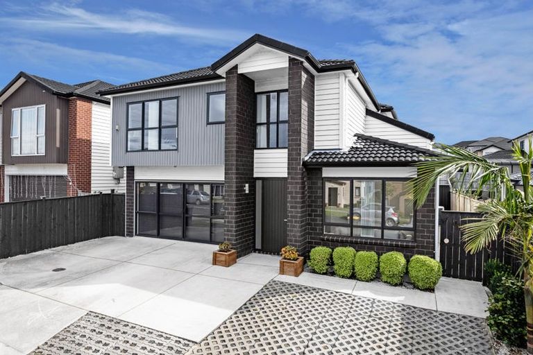 Photo of property in 81 Tir Conaill Avenue, Flat Bush, Auckland, 2019