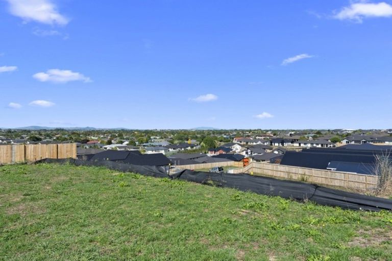 Photo of property in 41 Sylvester Crescent, Flagstaff, Hamilton, 3210