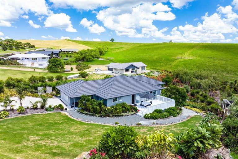 Photo of property in 30 Seascape Crescent, Waipu, 0582