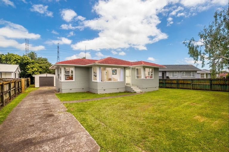 Photo of property in 101 Chichester Drive, Rosehill, Papakura, 2113