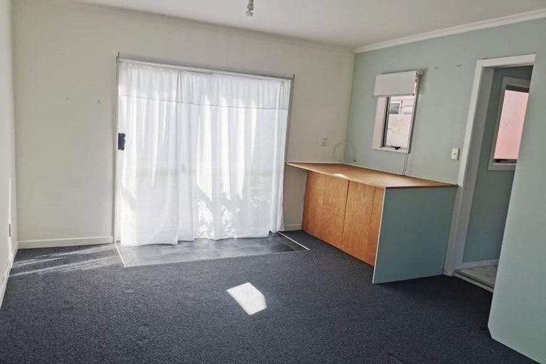 Photo of property in 44b Whiteley Street, Moturoa, New Plymouth, 4310