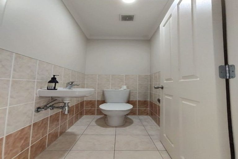 Photo of property in 65 Kelvin Hart Drive, East Tamaki, Auckland, 2013